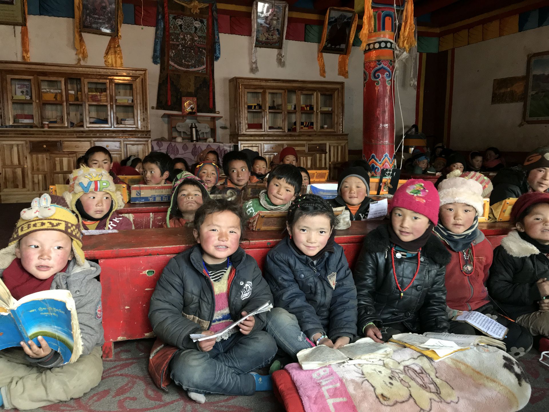 开云手机入口站登录官网-开云(中国)公益回顾丨家国同欢月同圆 温暖满载甘孜州(图11) 开云手机入口站登录官网-开云(中国)公益回顾丨家国同欢月同圆 温暖满载甘孜州(图11)